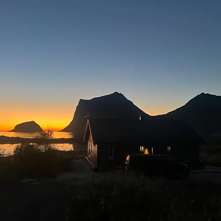 Magic Views And Walking Distance To Beaches *